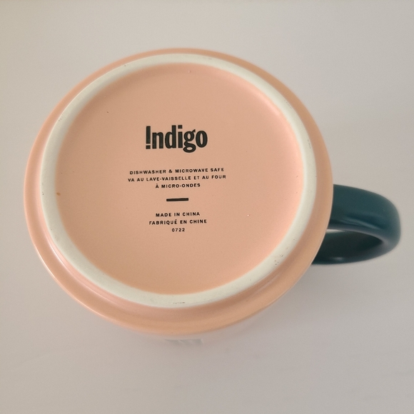 Indigo OUI Monogram "I" Mug - Picture 3 of 3